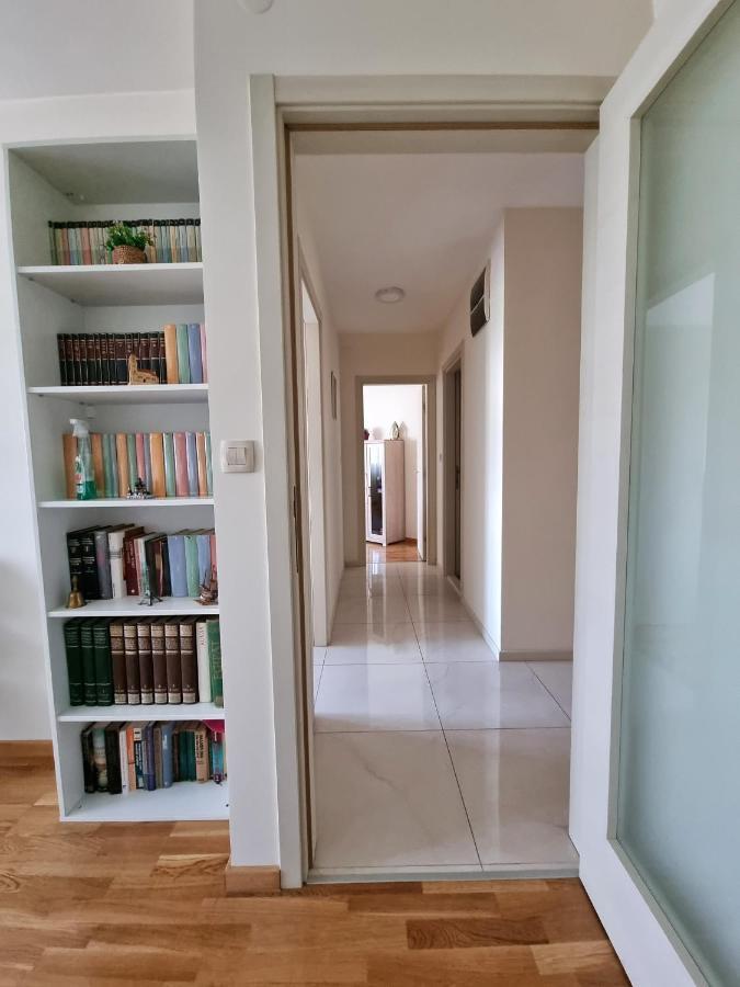 Riverside Apartment Подгорица Екстериор снимка