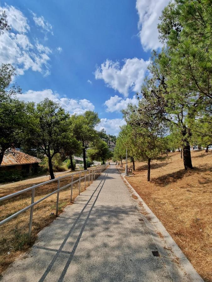 Riverside Apartment Подгорица Екстериор снимка